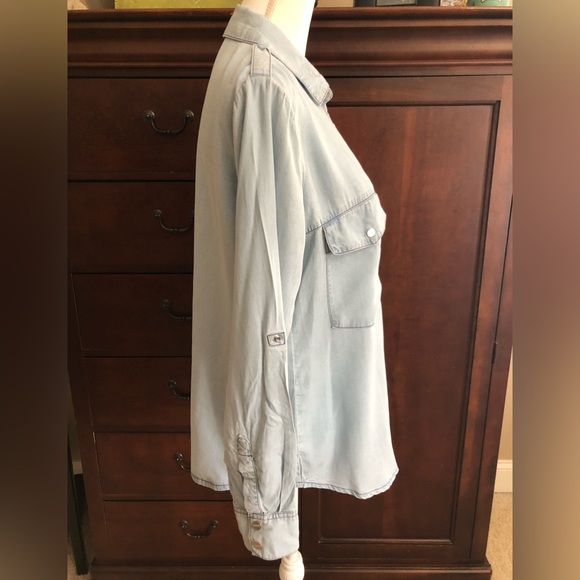 Sanctuary Boyfriend Shirt NWT in Kaskade Wash - Picture 8 of 12